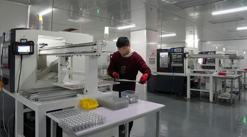 訂單滿載，全力趕工 資陽樂至某企業(yè)24小時運(yùn)轉(zhuǎn)，技術(shù)服務(wù)沖刺四季度